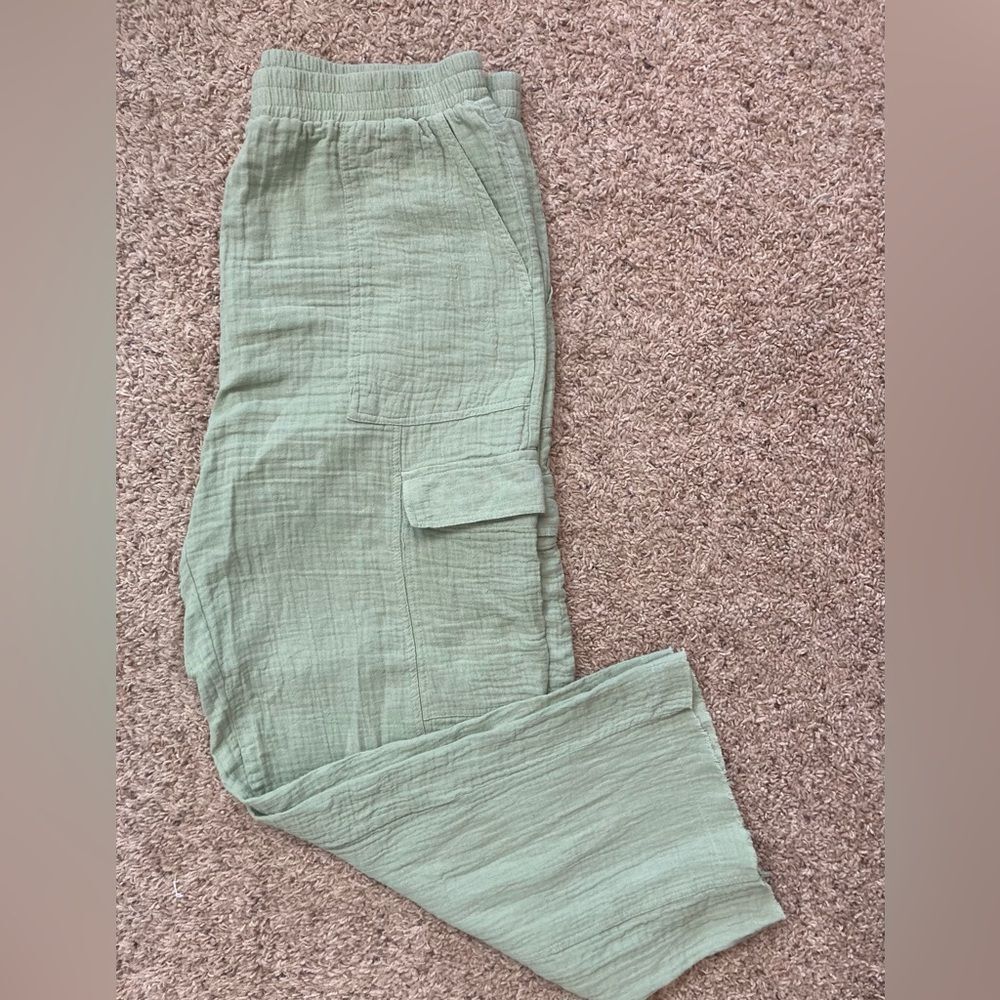 Japna sage Crinkled Cotton wide leg comfy pants w/ cargo side pockets, raw hem